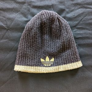 Adidas reversible beanie